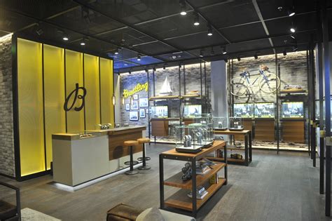 Breitling Boutique Dubai Mall Of Emirates.